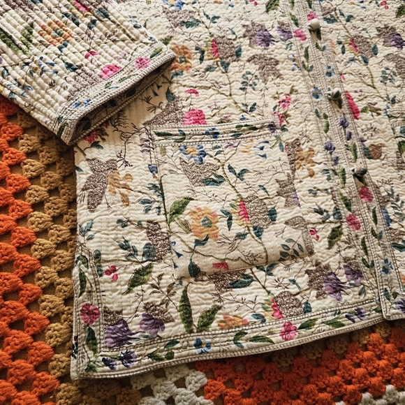 Vintage Reversible Quilted Floral Cream Off-White Light Asian Tang Style Jacket - Picture 4 of 16